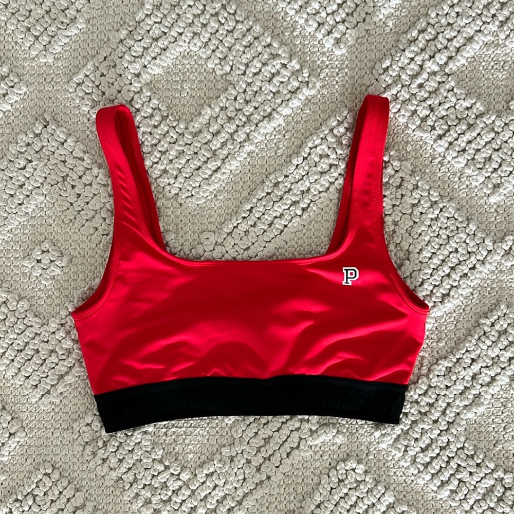 victoria’s secret pink sports bra